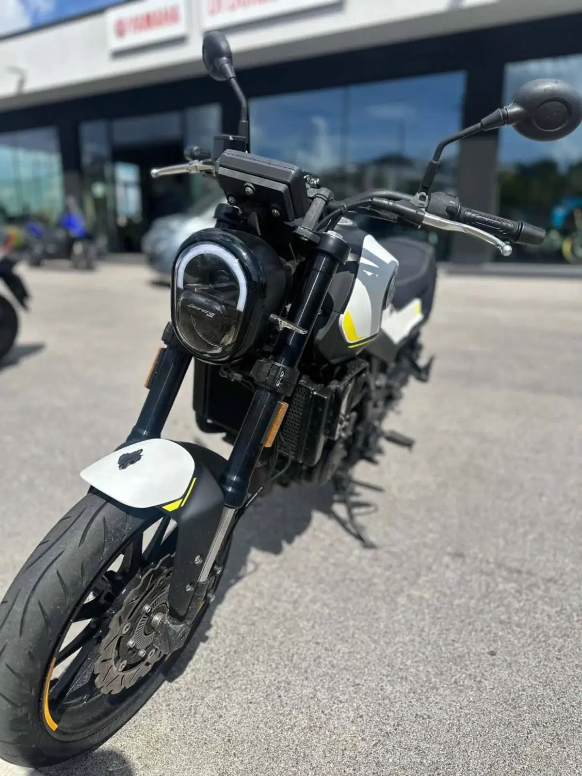 Benelli Leoncino 250 (2021 - 25)