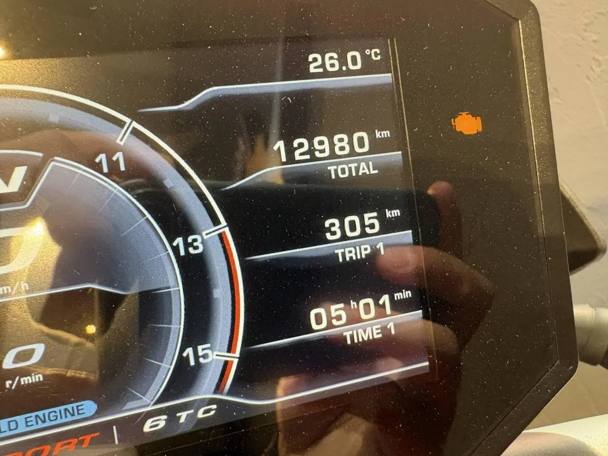 MV Agusta Brutale 800 R (2023 - 25) (11)