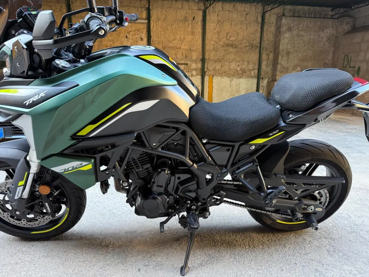 Benelli TRK 702 (2023 - 25) (7)
