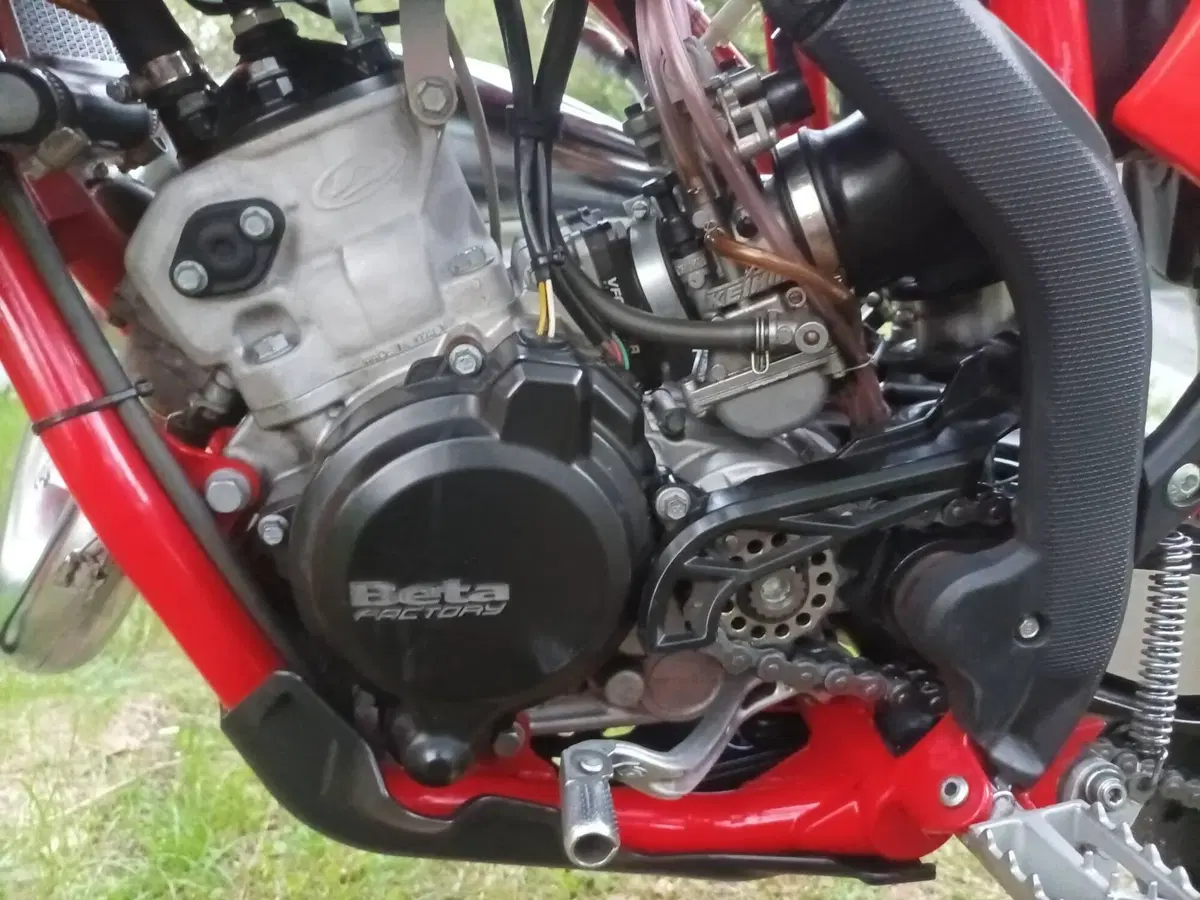 Betamotor RR 125 2T Enduro (2023) (4)