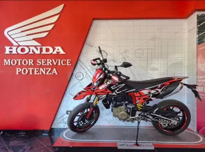 Ducati Hypermotard 698 Mono (2024 - 26) usata