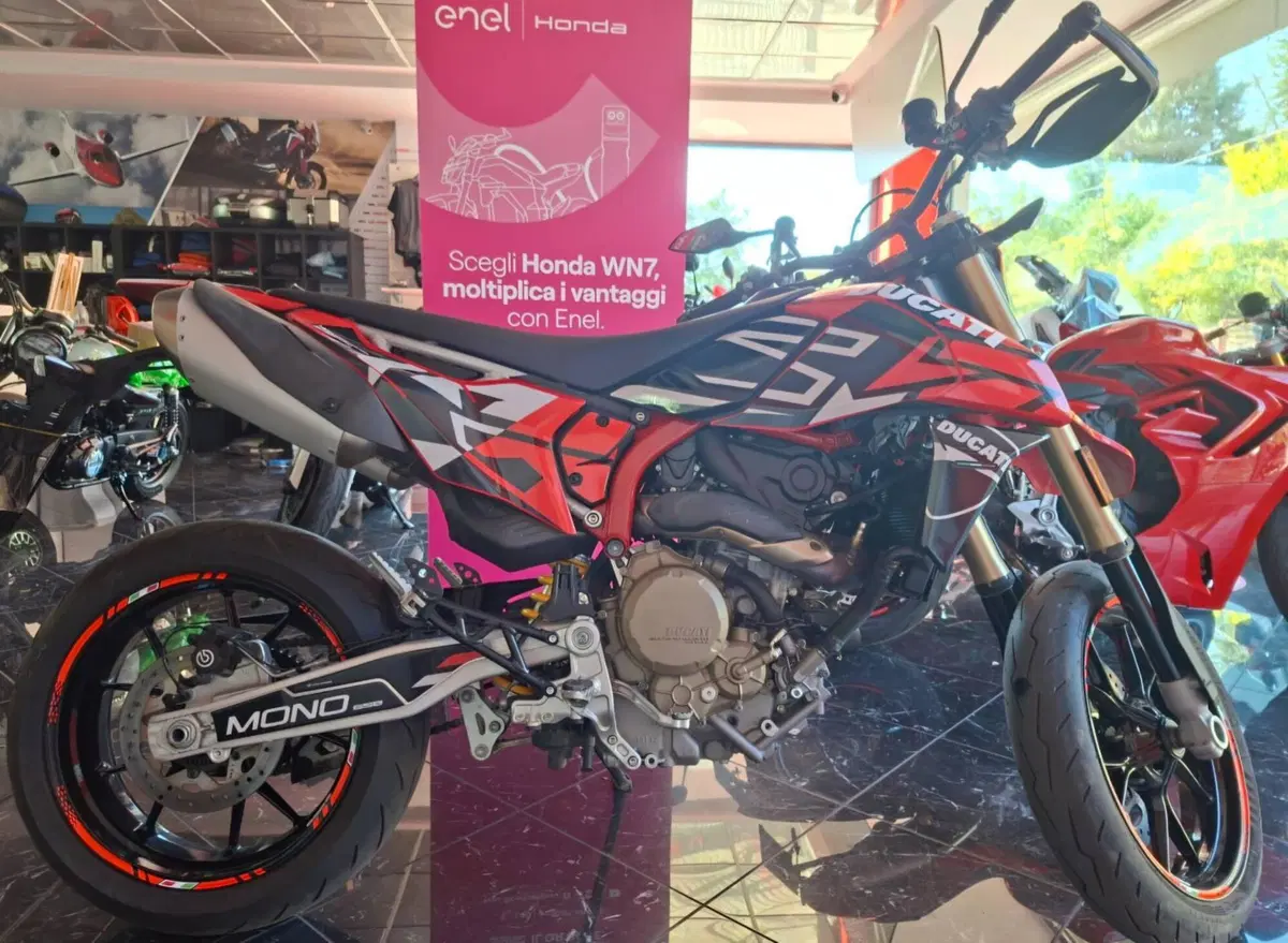Ducati Hypermotard 698 Mono (2024 - 26) (7)