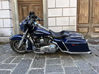 Harley-Davidson 1584 Street Glide (2008 - 10) - FLHX usata