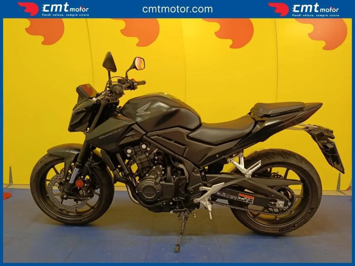 Honda CB 500 Hornet (2024 - 25) (3)