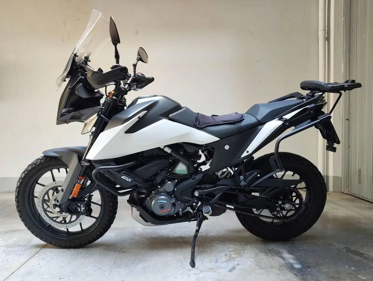 KTM 390 Adventure (2020) (2)