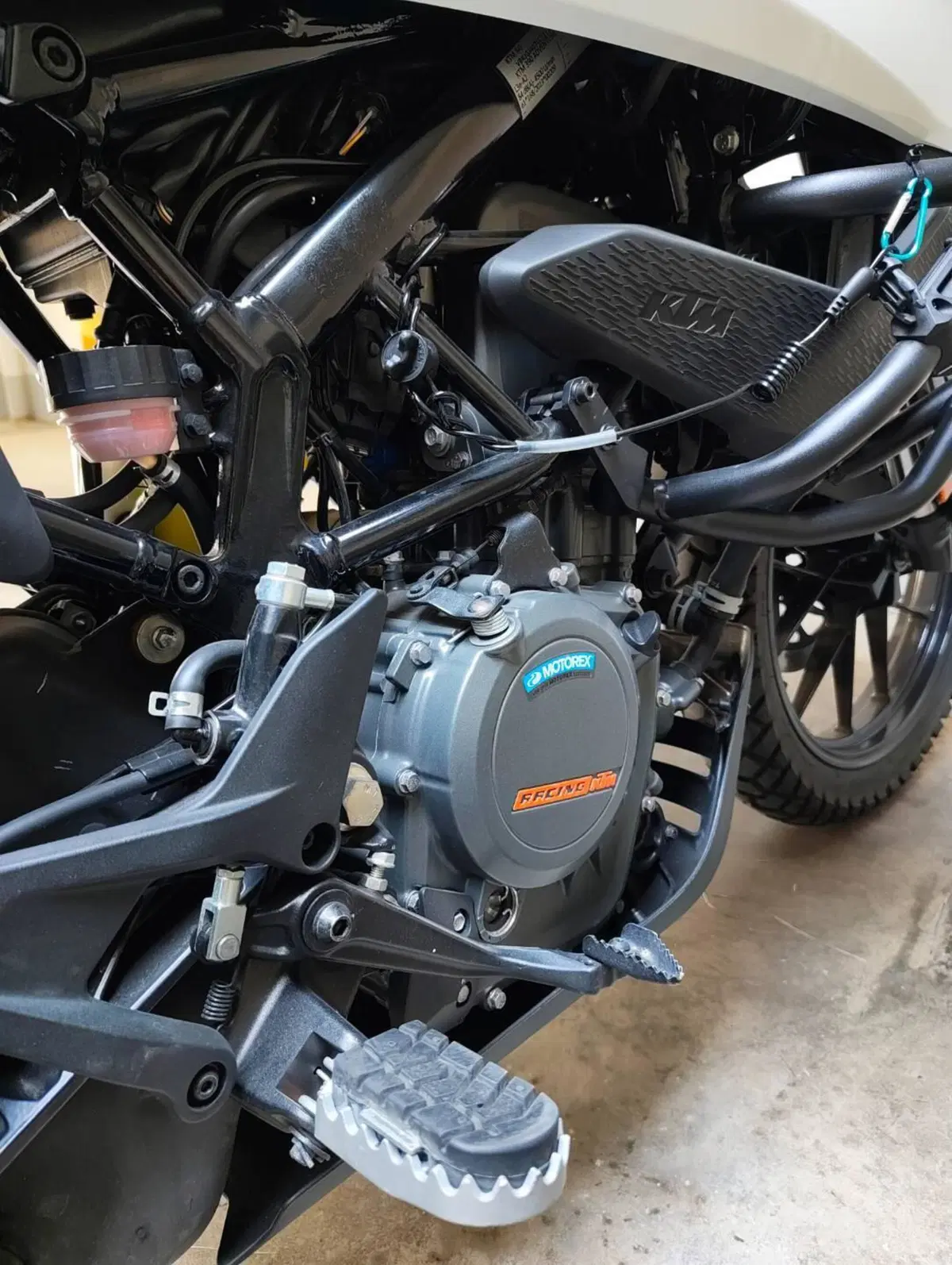 KTM 390 Adventure (2020) (8)