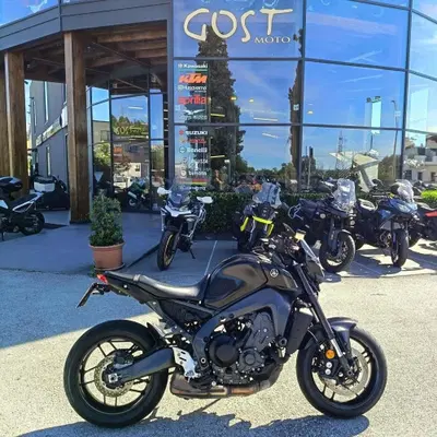 Yamaha MT-09 (2021 - 23) usata