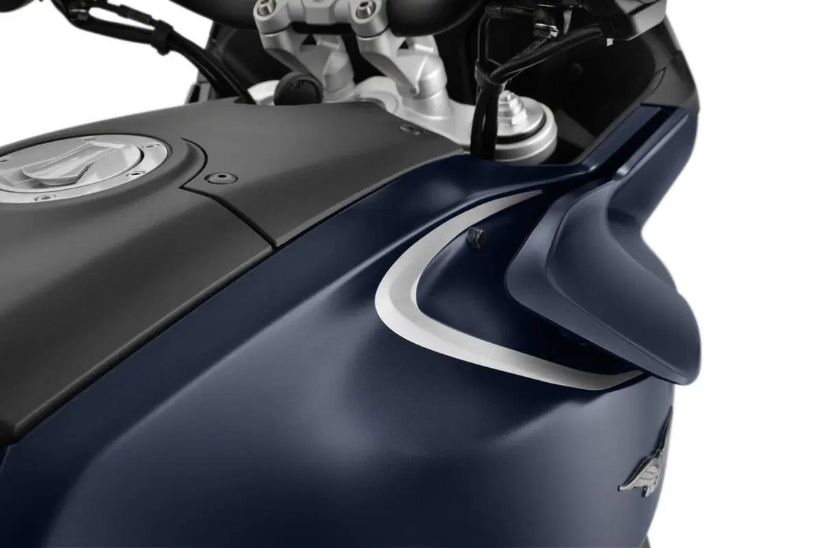 Moto Guzzi V100 Mandello (2025 - 26) (8)