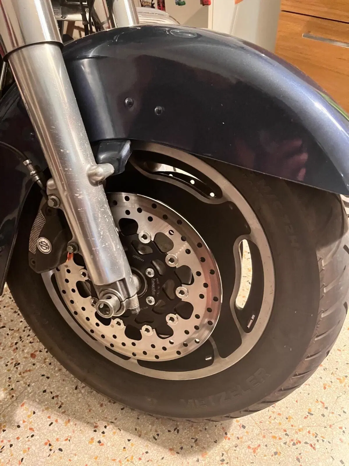 Harley-Davidson 1584 Street Glide (2008 - 10) - FLHX (4)