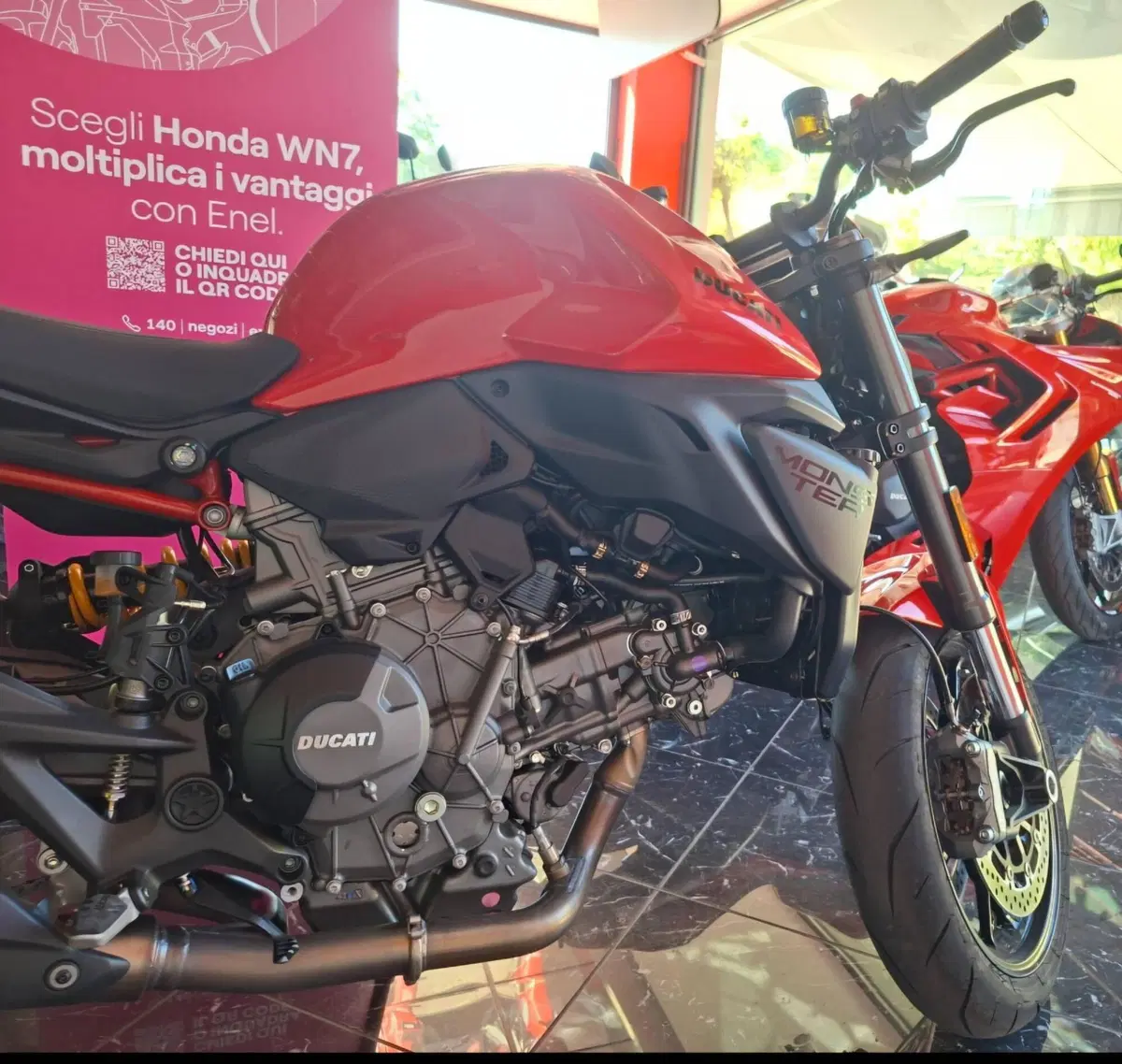 Ducati Monster 890 + (2026) (9)
