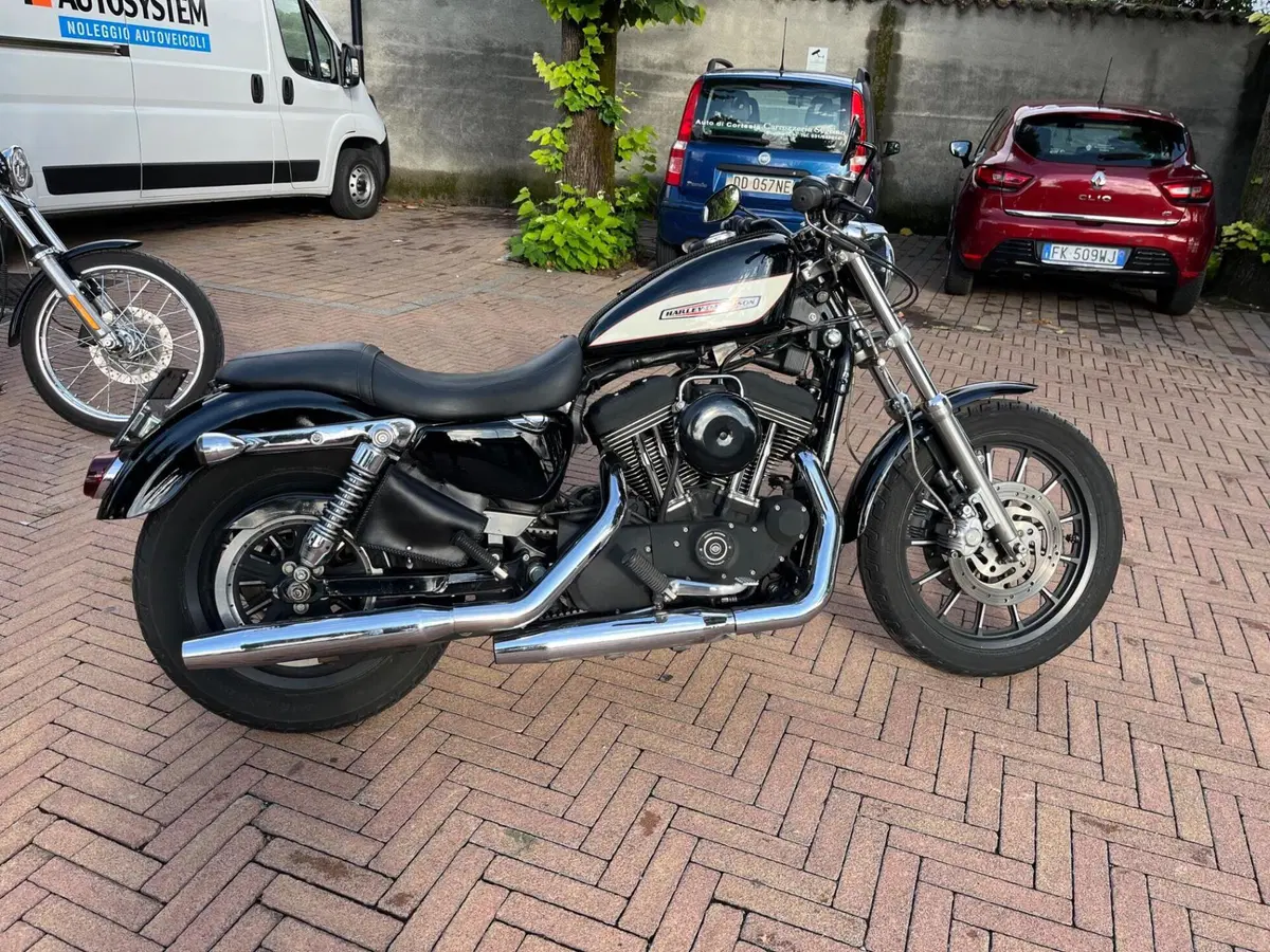 Harley-Davidson 1200 Roadster (2006 - 08) - XL 1200R