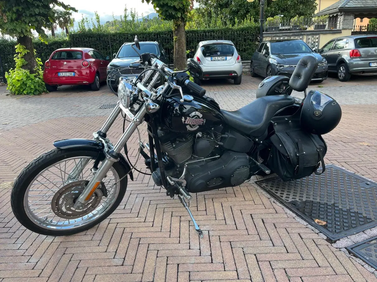 Harley-Davidson 1450 Night Train (2002 - 05) - FXSTBI (2)