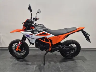 KTM 390 SMC R (2025 - 26) usata