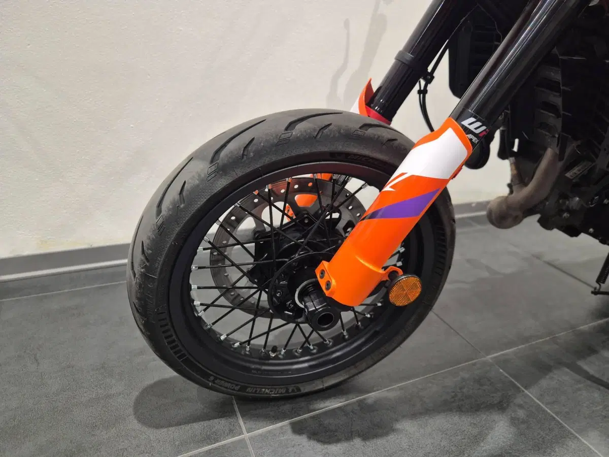 KTM 390 SMC R (2025 - 26) (9)