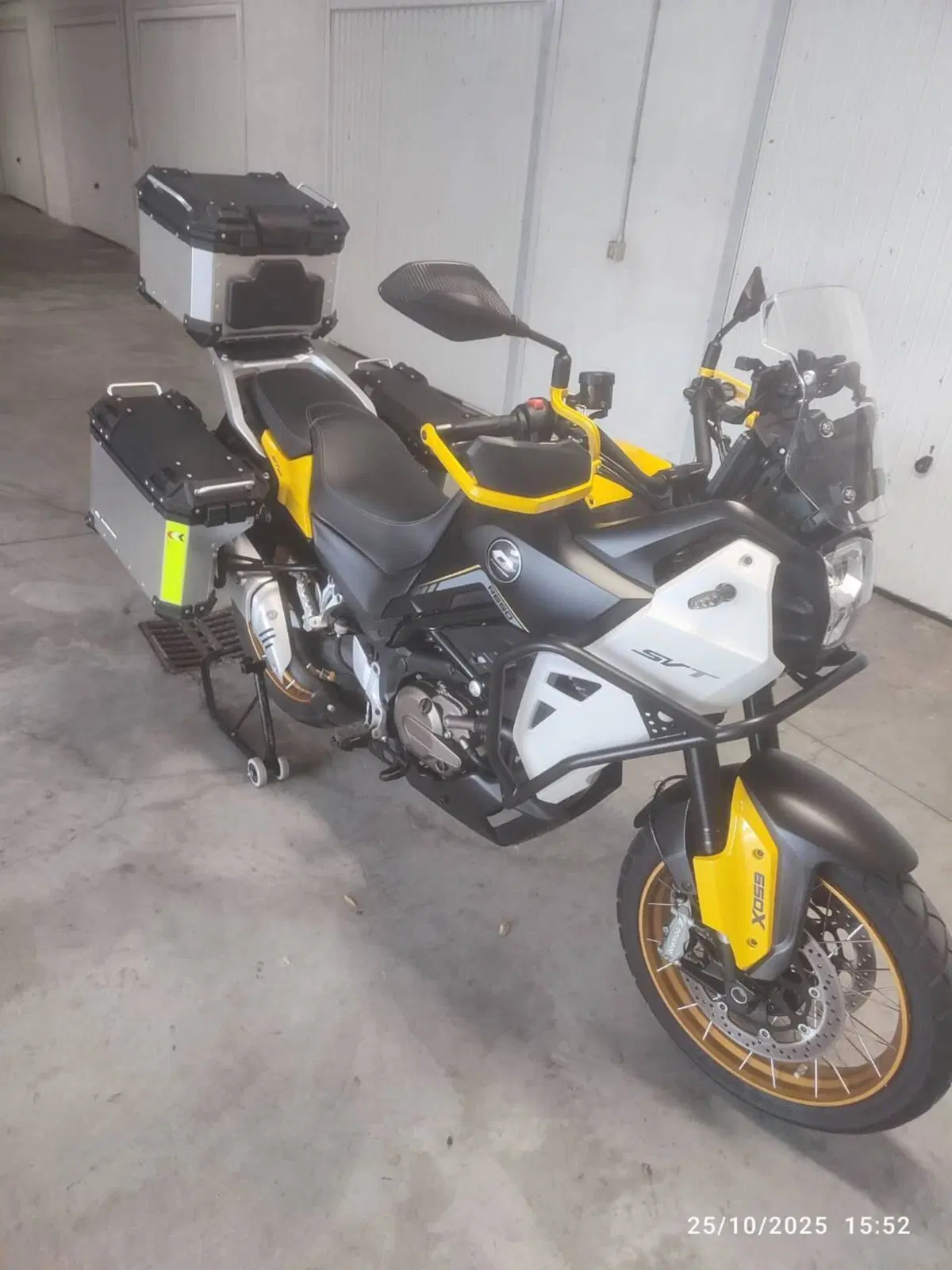 QJ Motor SVT 650 X (2024) (7)