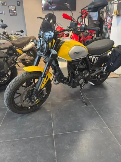 Ducati Scrambler 800 Icon (2025 - 26) usata