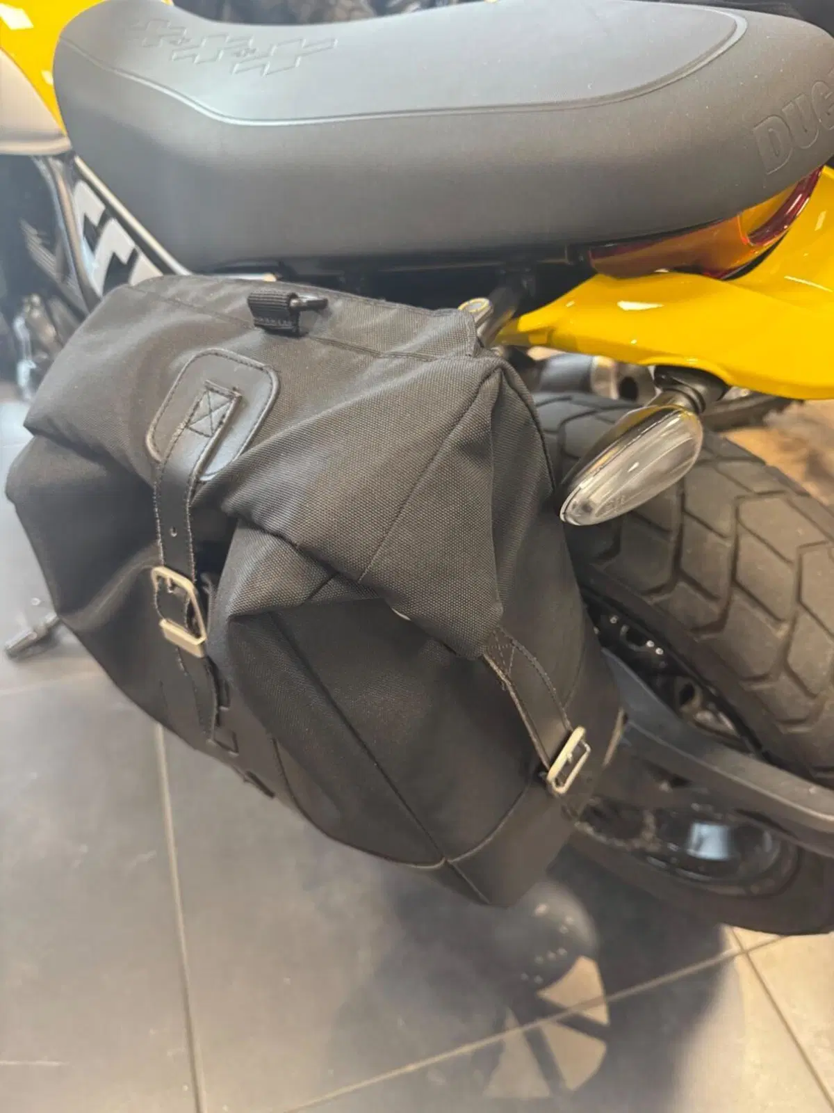 Ducati Scrambler 800 Icon (2025 - 26) (3)