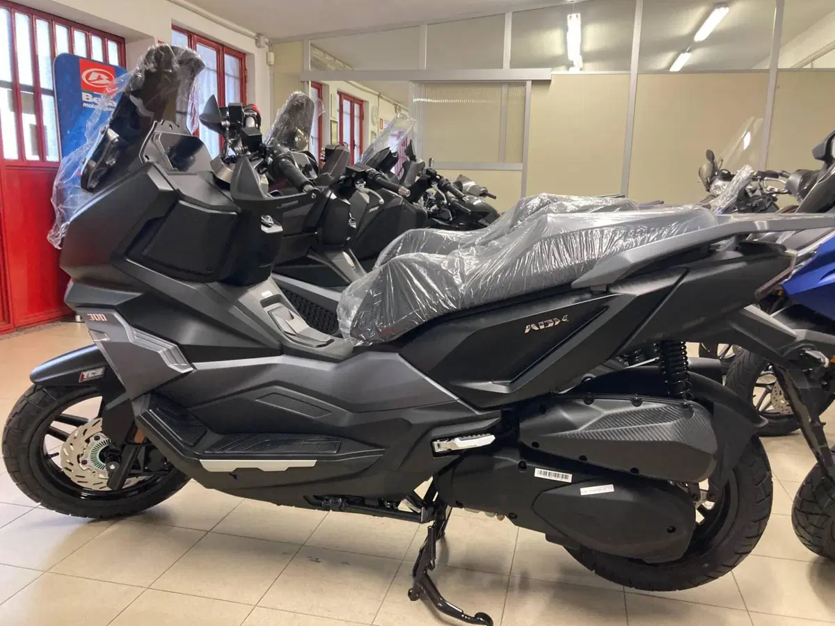 Sym ADX 300 (2024 - 26) (5)