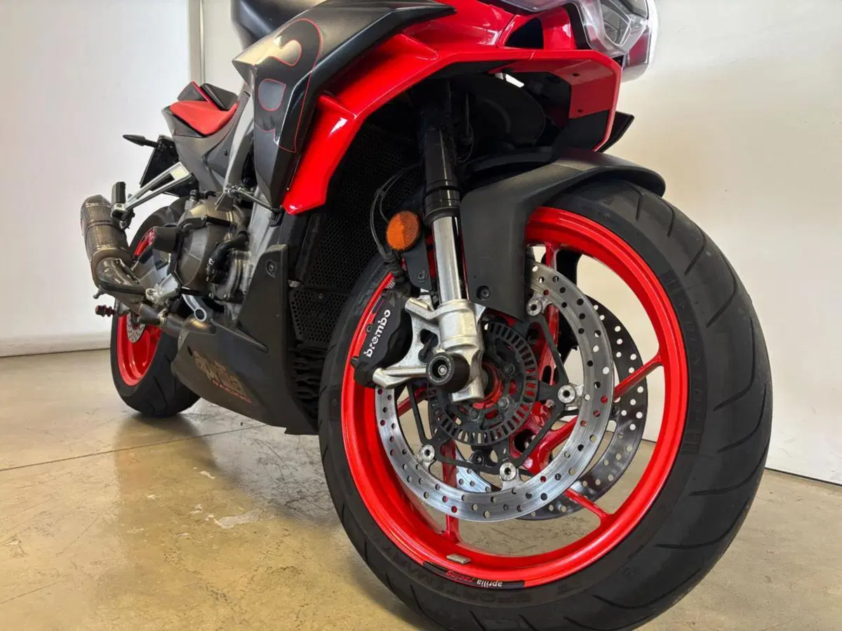 Aprilia Tuono 660 (2021 - 25) (3)