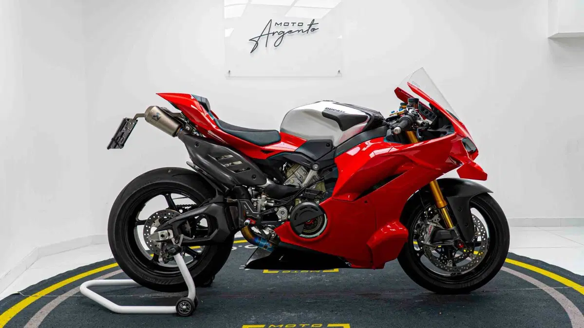 Ducati Panigale V4 R (2026) (4)