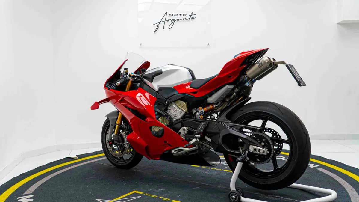 Ducati Panigale V4 R (2026) (7)