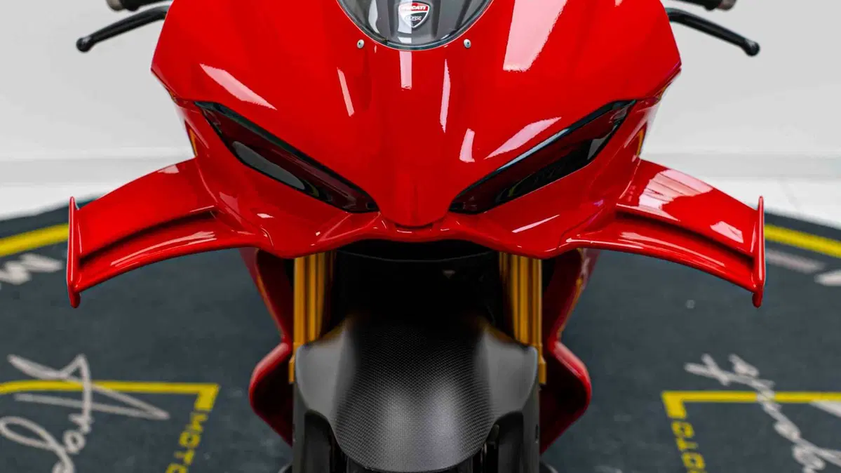 Ducati Panigale V4 R (2026) (11)