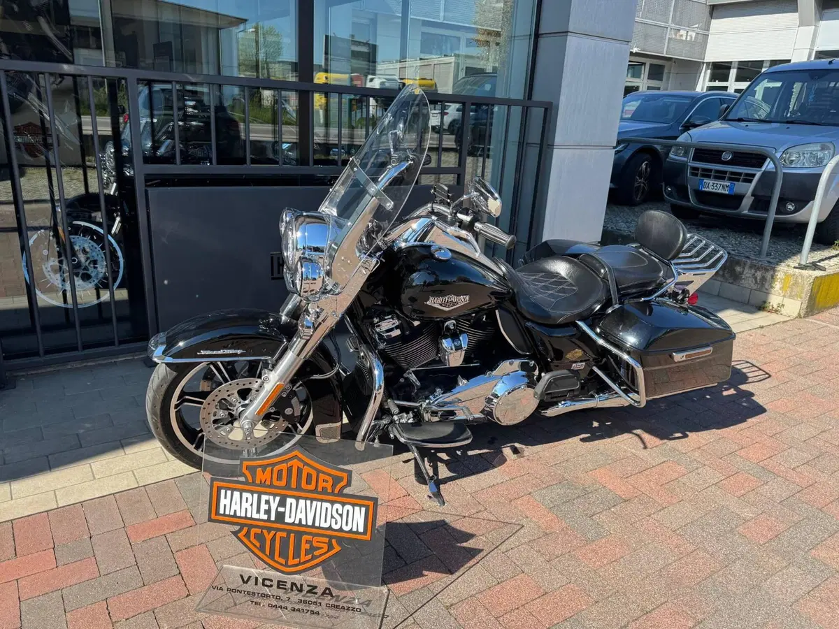 Harley-Davidson Road King Classic (2021 - 22) (2)