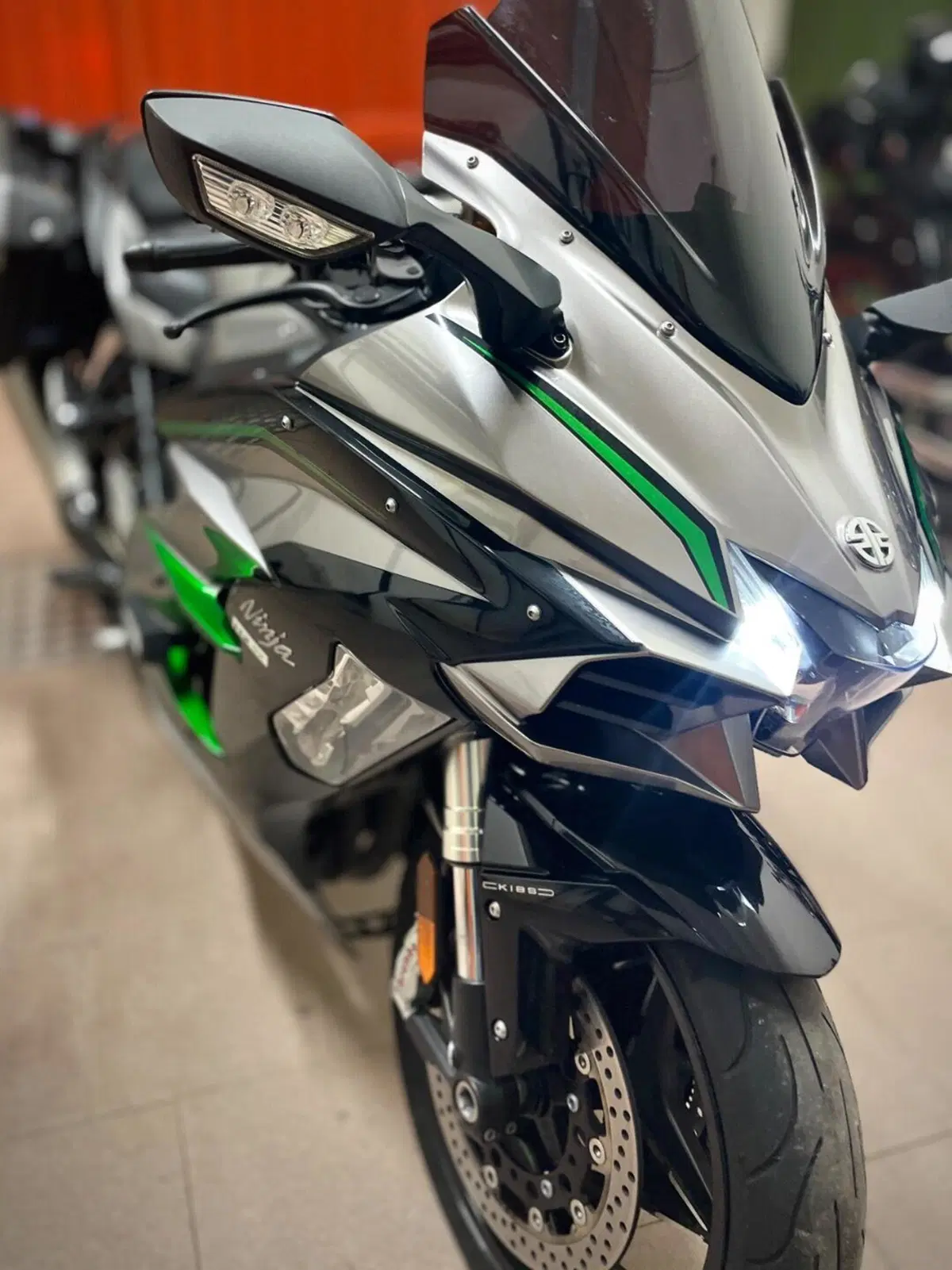 Kawasaki Ninja H2 SX SE+ (2019 - 20) (6)