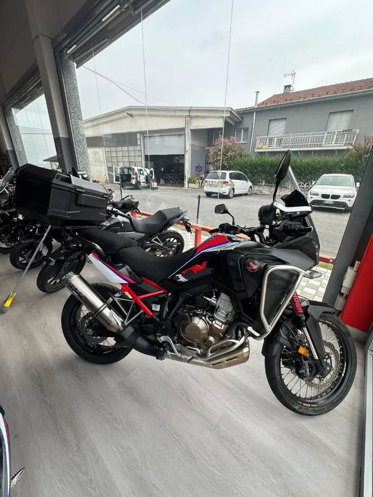 Honda Africa Twin CRF 1100L (2022 - 23) (2)