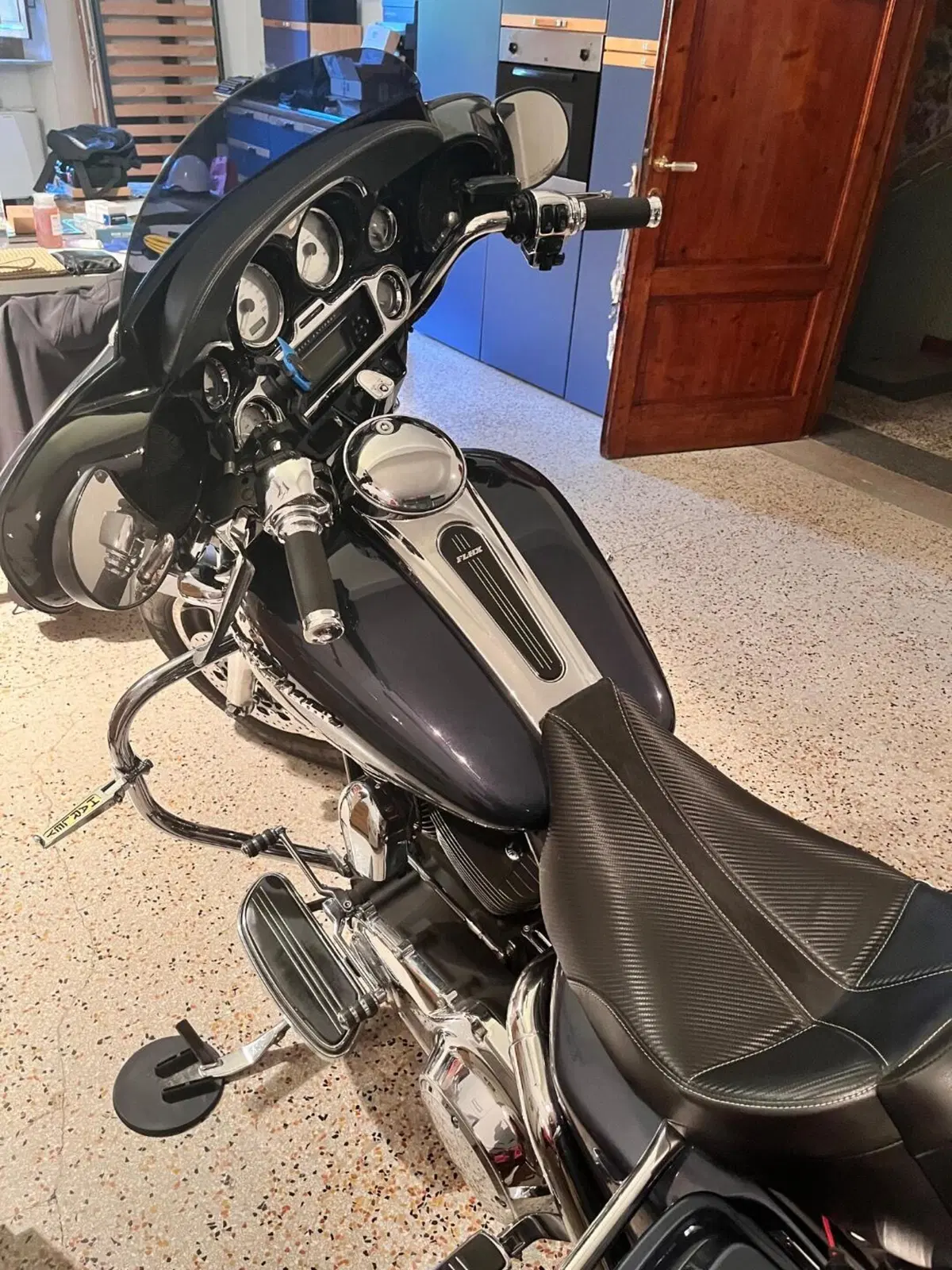 Harley-Davidson 1584 Street Glide (2008 - 10) - FLHX (7)