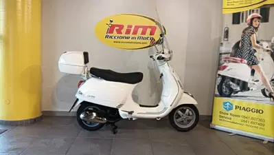 Vespa LX 125 i.e. (2009 - 12) usata