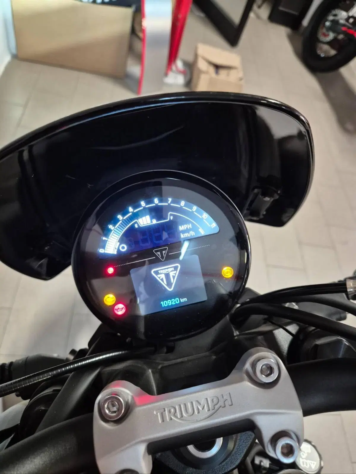 Triumph Trident 660 (2021 - 24) (2)