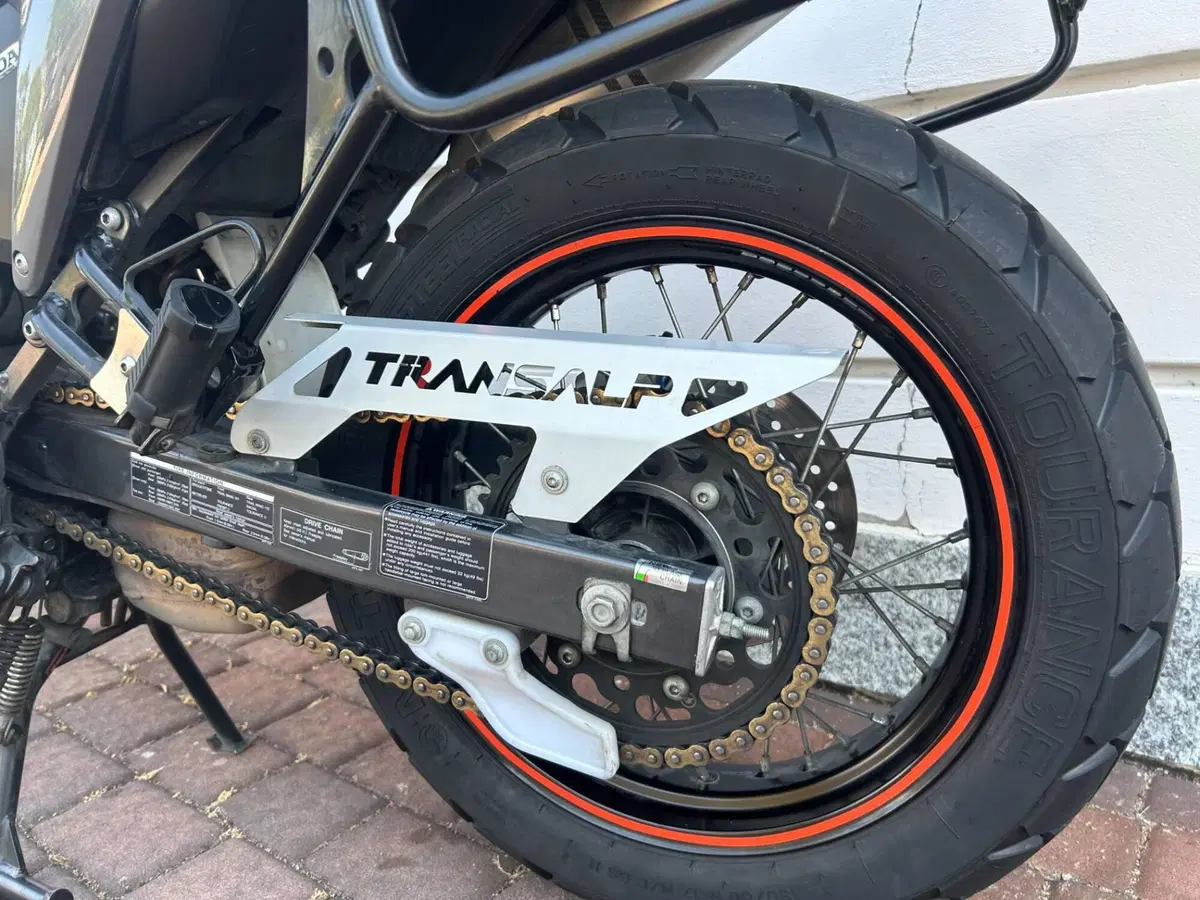 Honda Transalp XL 700 V (2007 - 13) (7)