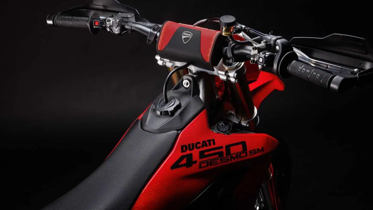Ducati Desmo450 SM Desmo450 SM (2027) (11)