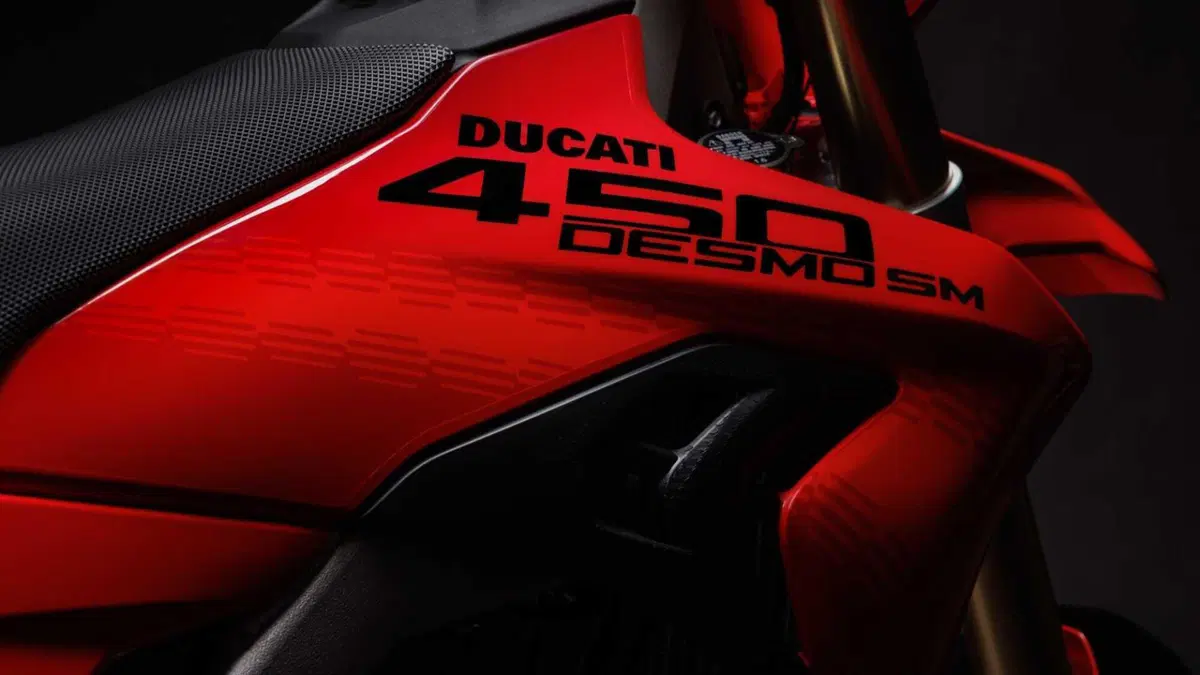 Ducati Desmo450 SM Desmo450 SM (2027) (10)