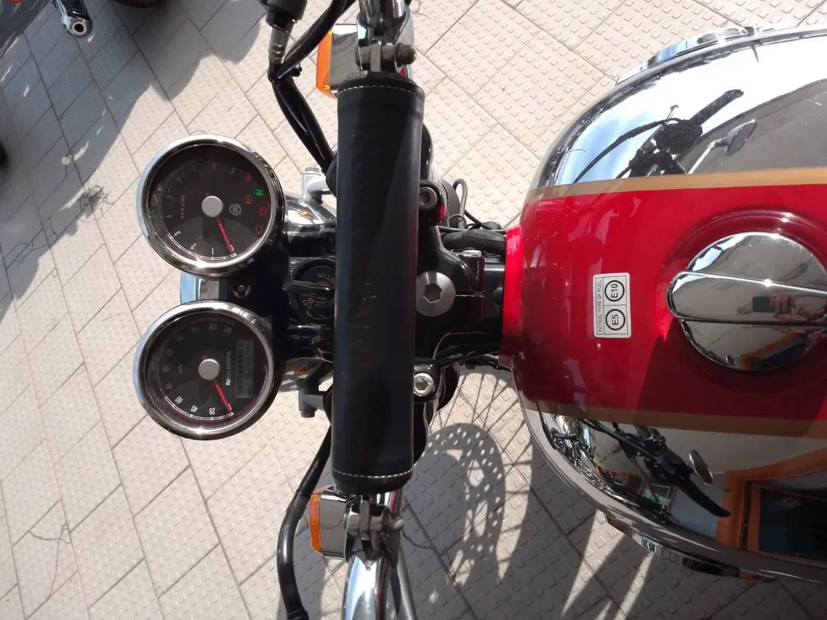 Royal Enfield Interceptor 650 (2021 - 26) (5)
