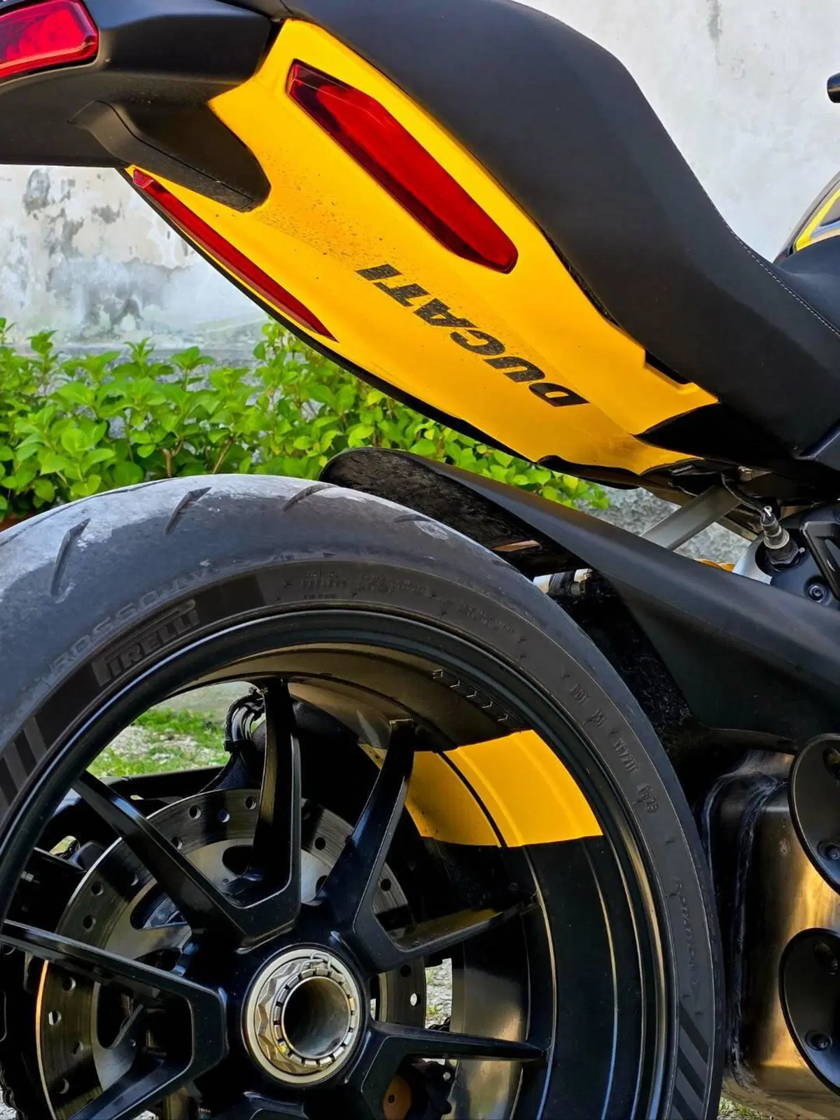 Ducati Diavel 1260 S (2021 - 22) (3)