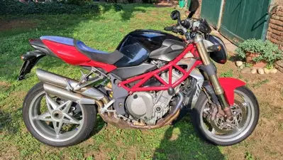 MV Agusta Brutale 750 S (2002 - 06) usata