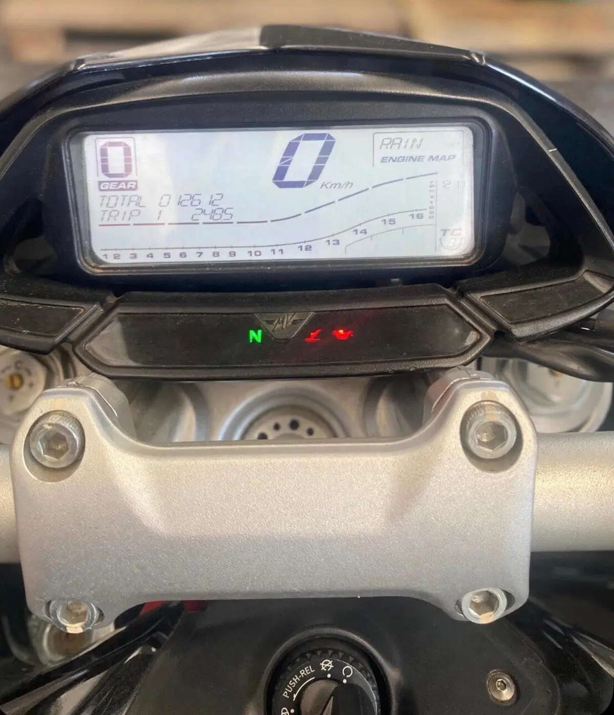 MV Agusta Rivale 800 EAS (2013 - 15) (7)