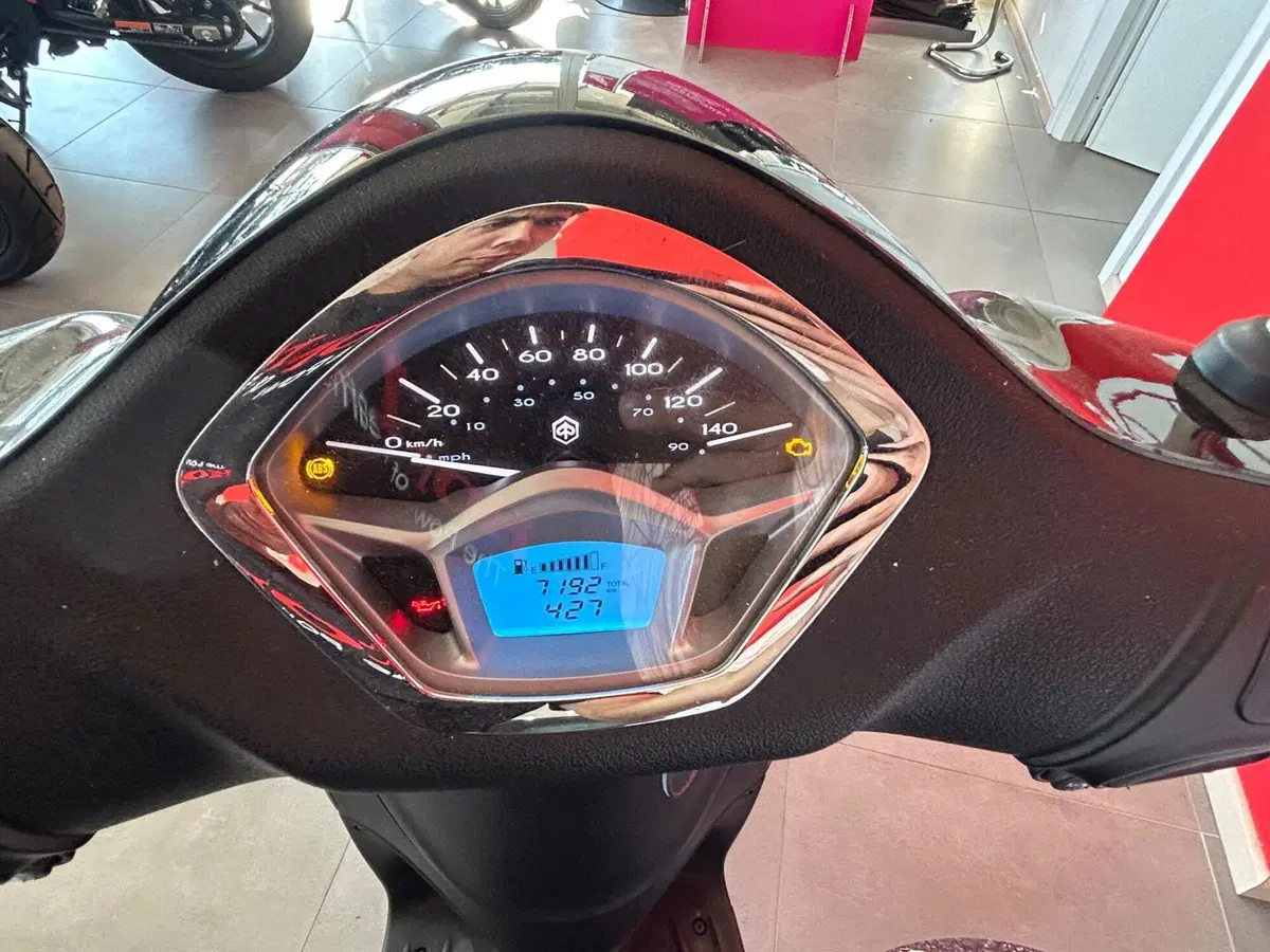 Piaggio Liberty 150 ABS (2017 - 20) (4)