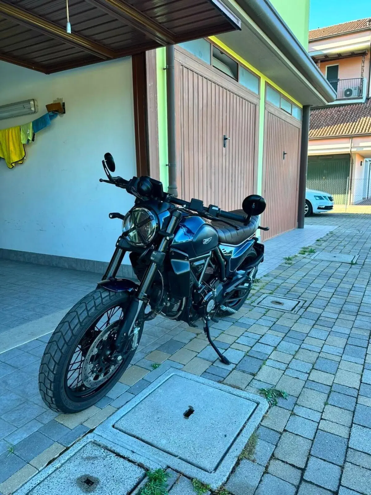 Ducati Scrambler 800 Nightshift (2023 - 24) (2)