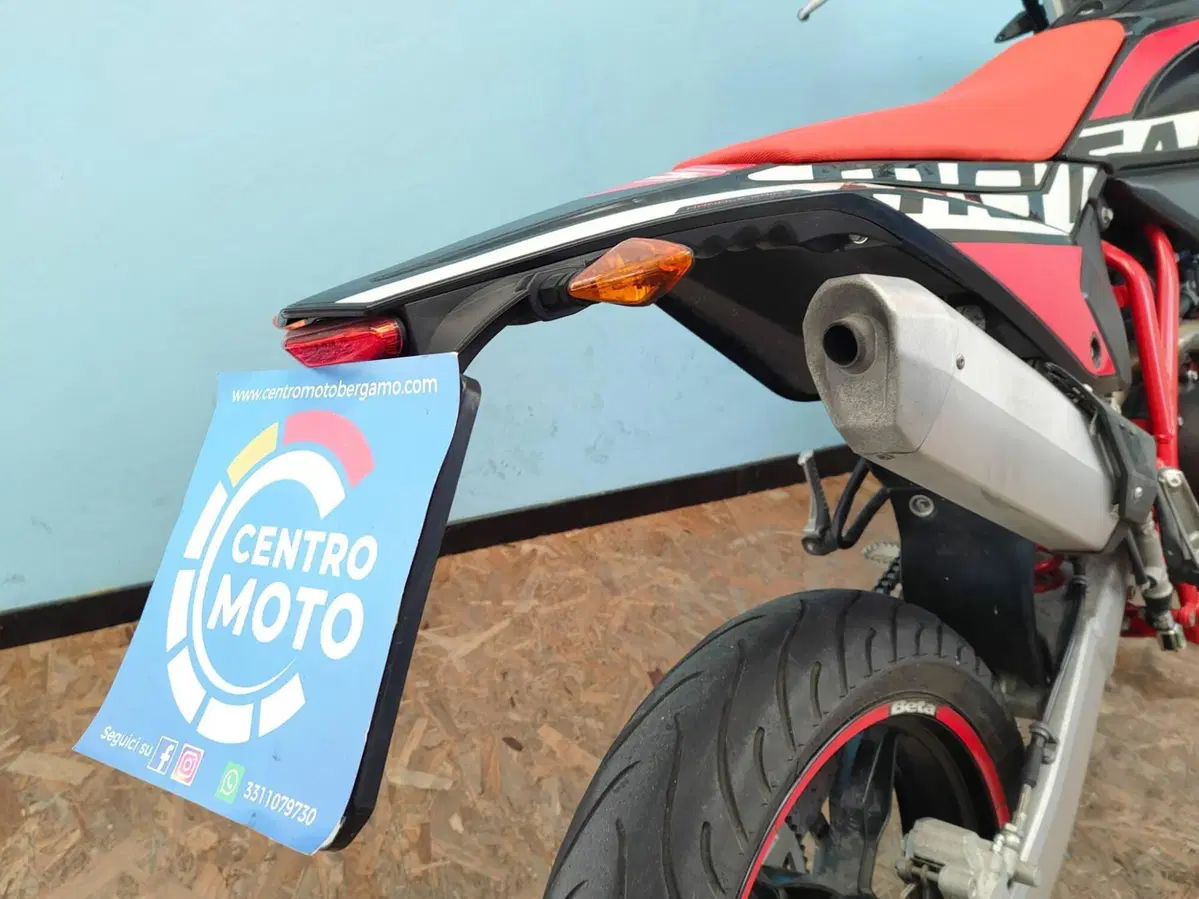 Betamotor RR 125 4T Motard LC (2021 - 23) (11)