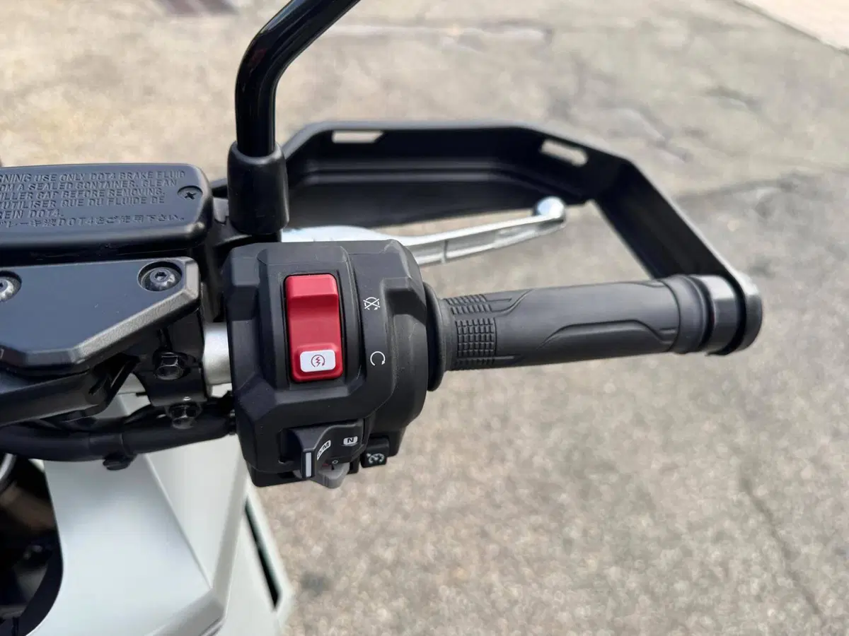 Honda X-ADV 750 (2025 - 27) (17)