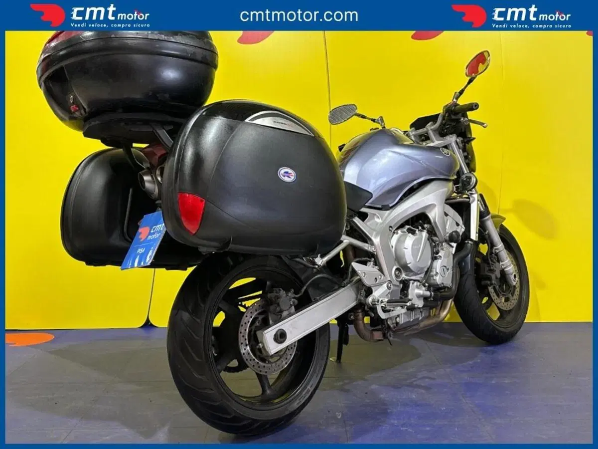 Yamaha FZ6 (2004 - 07) (4)