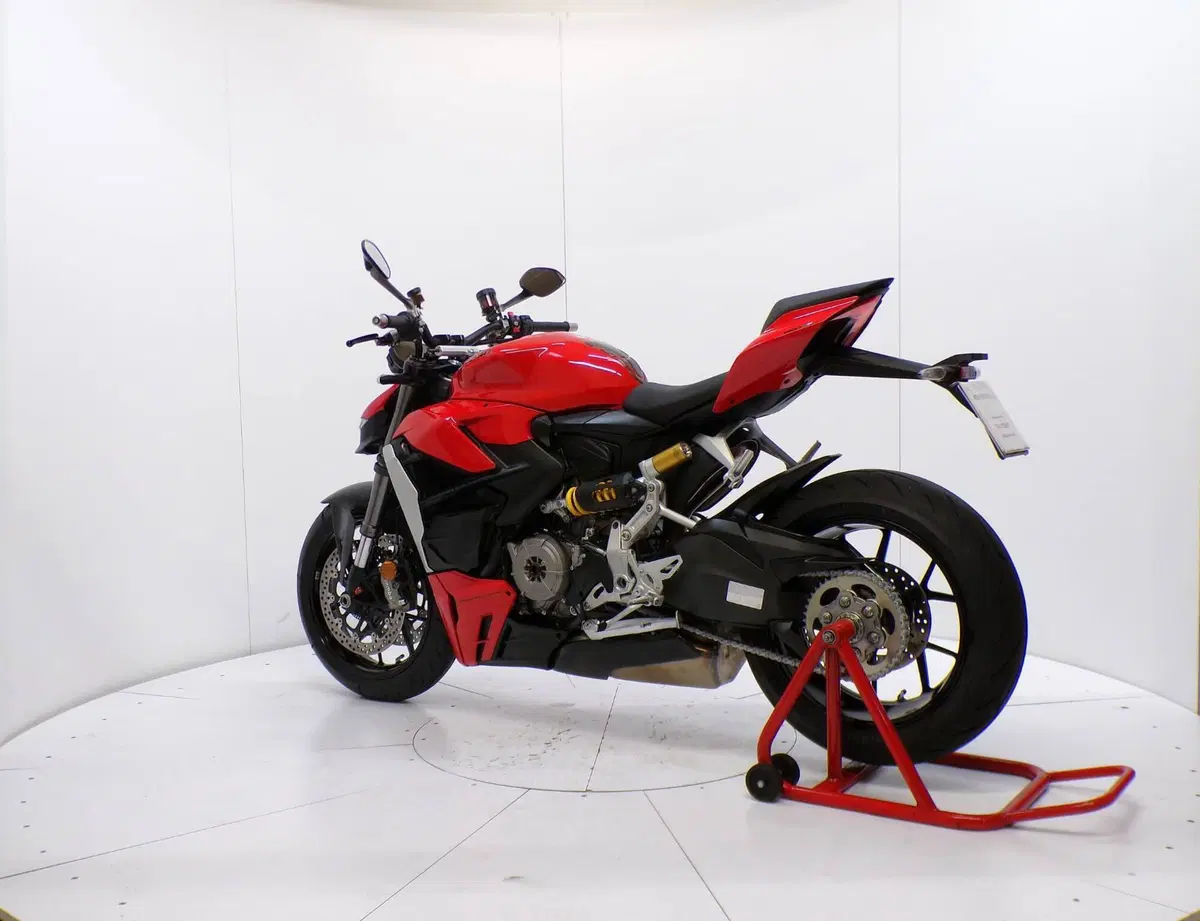 Ducati Streetfighter V2 (2022 - 24) (5)