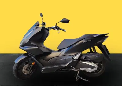 Honda PCX 125 (2021 - 24) usata