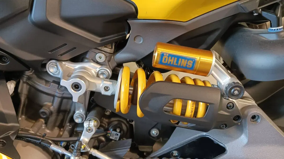 Ducati Panigale V2 S (2025 - 26) (7)