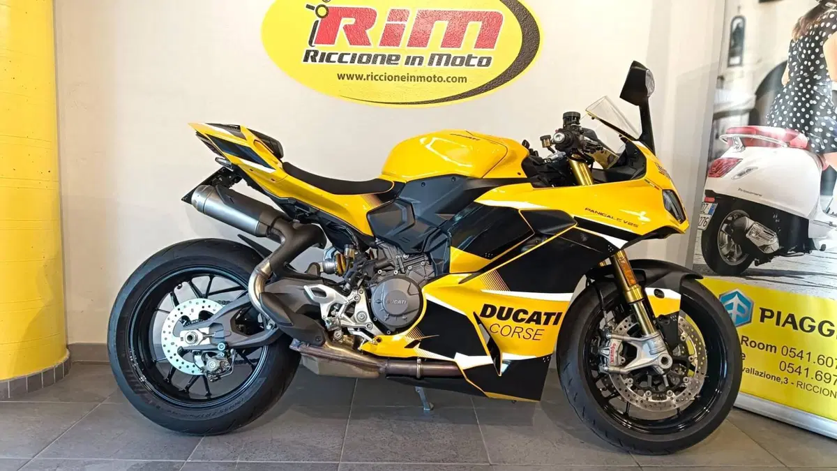 Ducati Panigale V2 S (2025 - 26) (2)