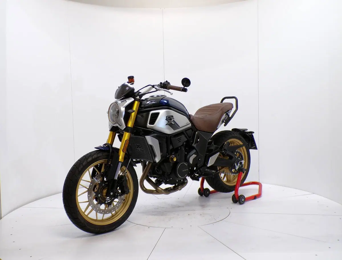 CFMOTO 700CL-X Heritage (2021 - 26) (3)
