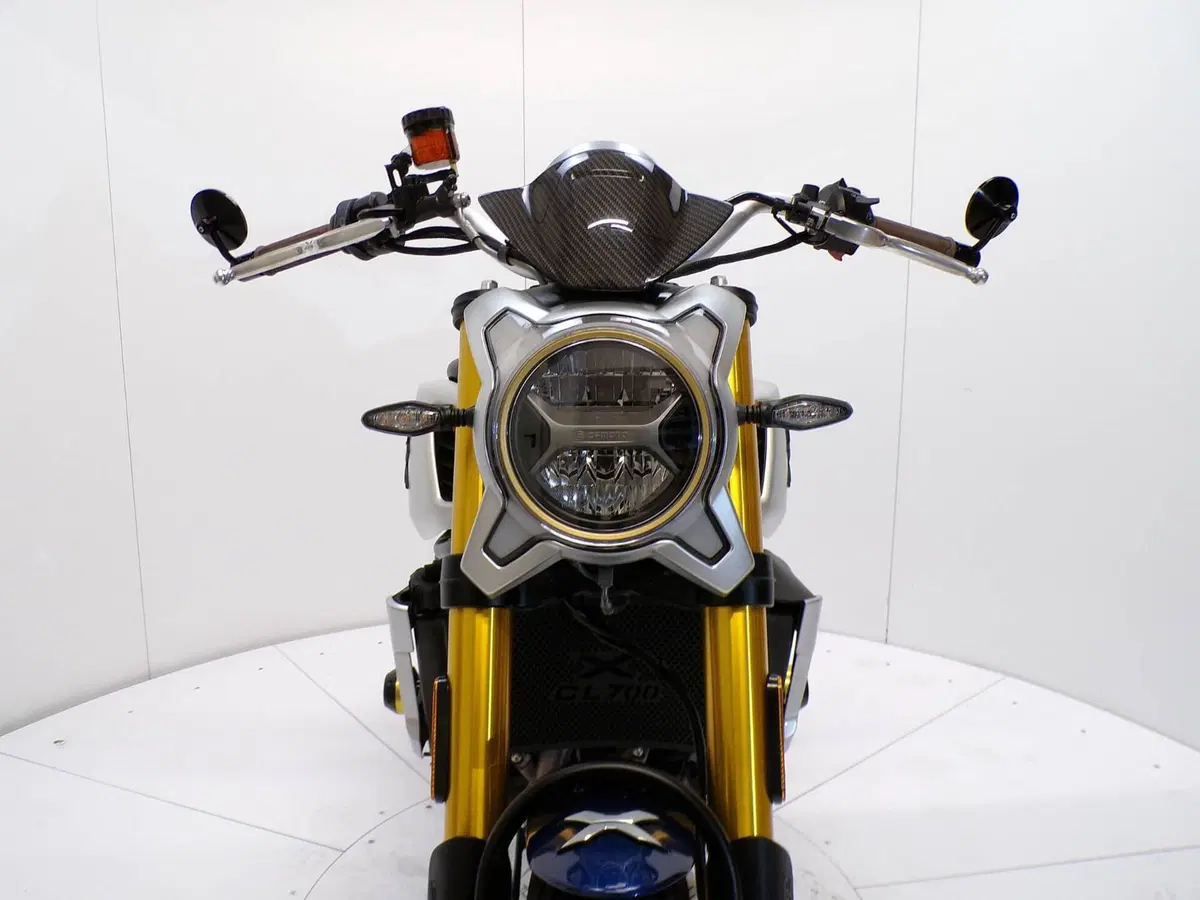 CFMOTO 700CL-X Heritage (2021 - 26) (9)